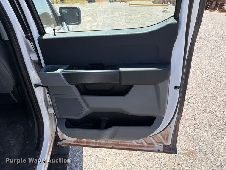 image for item EW8712 2021 Ford F150 Crew Cab pickup truck