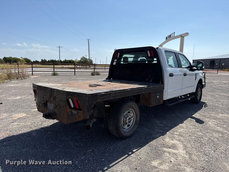 image for item EW8713 2019 Ford F250 Super Duty Crew Cab pickup truck