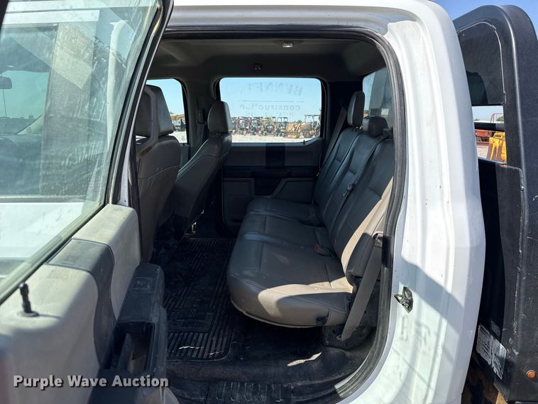 image for item EW8713 2019 Ford F250 Super Duty Crew Cab pickup truck