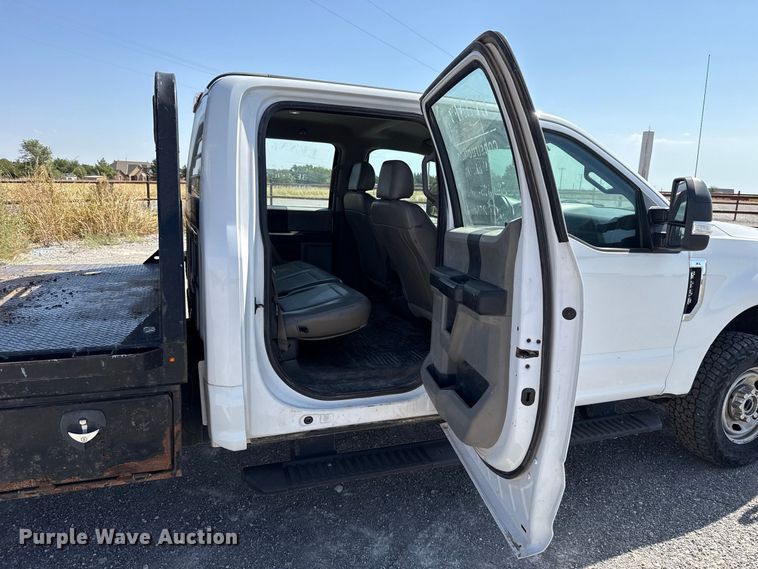 image for item EW8713 2019 Ford F250 Super Duty Crew Cab pickup truck