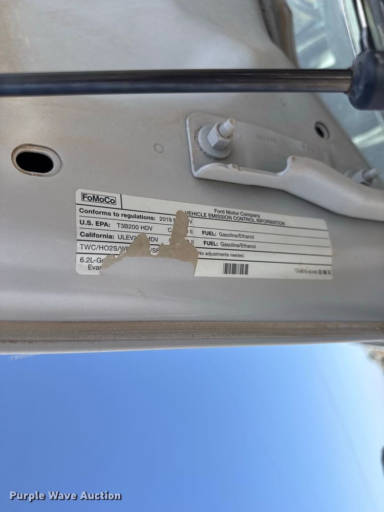 image for item EW8713 2019 Ford F250 Super Duty Crew Cab pickup truck