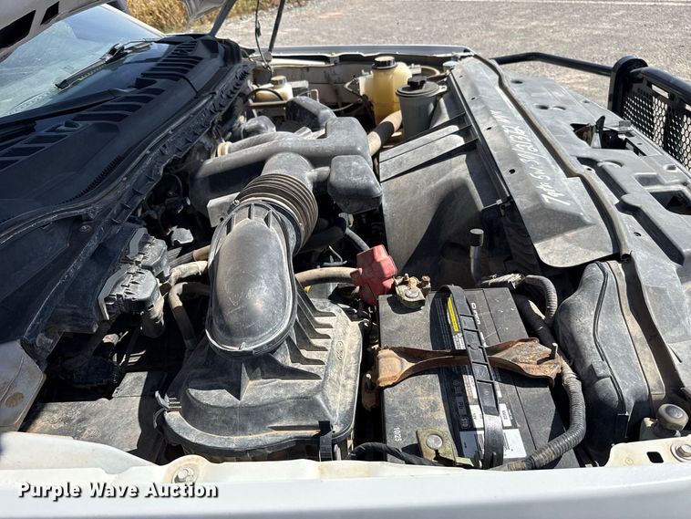 image for item EW8713 2019 Ford F250 Super Duty Crew Cab pickup truck