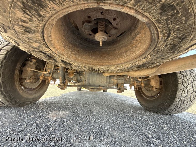 image for item EW8713 2019 Ford F250 Super Duty Crew Cab pickup truck