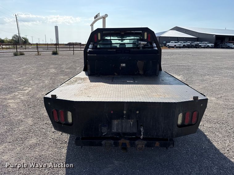 image for item EW8714 2021 Ford F-250 Crew Cab flatbed truck