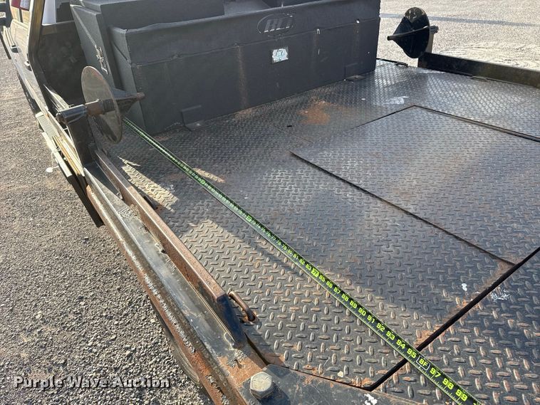 image for item EW8715 2019 Ford F250 Super Duty Crew Cab flatbed pickup truck