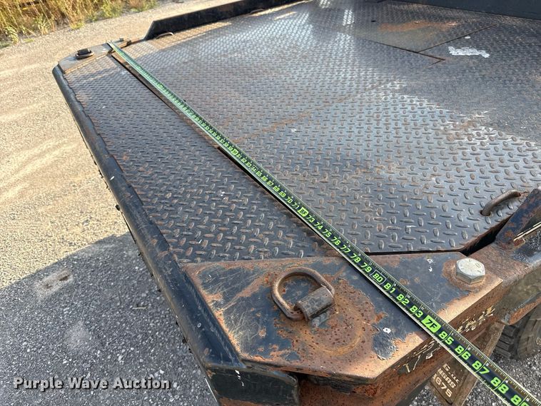 image for item EW8715 2019 Ford F250 Super Duty Crew Cab flatbed pickup truck
