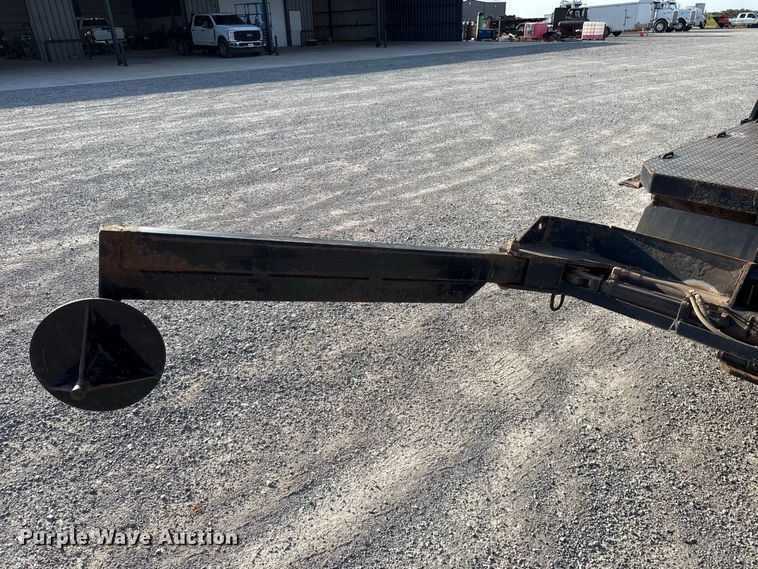 image for item EW8715 2019 Ford F250 Super Duty Crew Cab flatbed pickup truck
