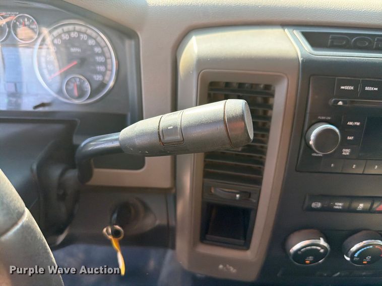 image for item EW8716 2012 Dodge Ram 2500 Crew Cab flatbed pickup truck