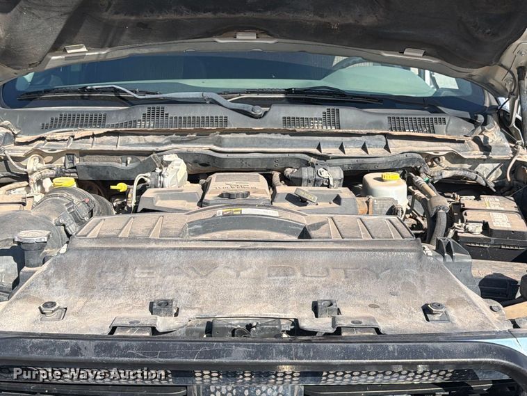 image for item EW8716 2012 Dodge Ram 2500 Crew Cab flatbed pickup truck