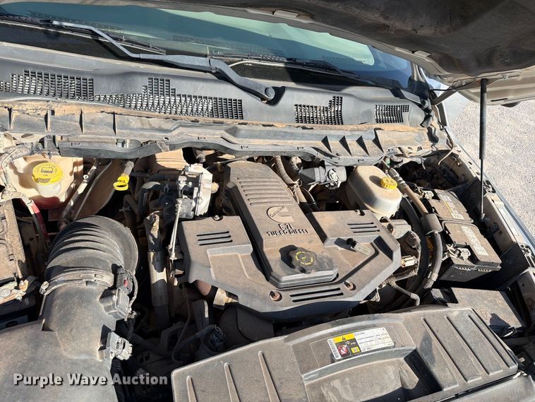 image for item EW8716 2012 Dodge Ram 2500 Crew Cab flatbed pickup truck