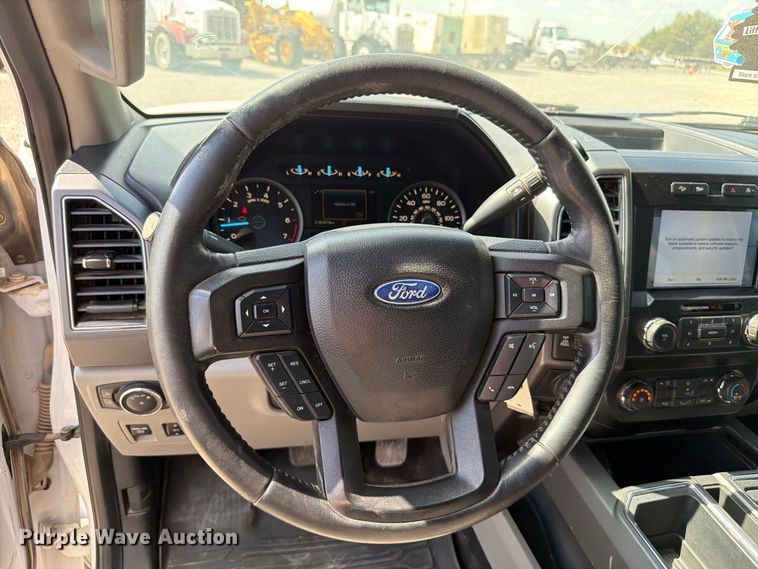 image for item EW8719 2019 Ford F150 Crew Cab pickup truck