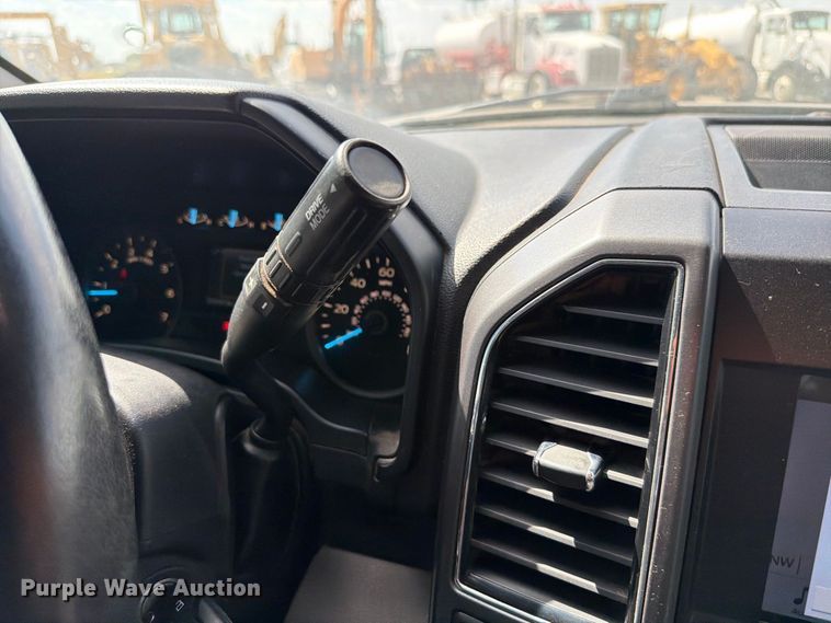 image for item EW8719 2019 Ford F150 Crew Cab pickup truck