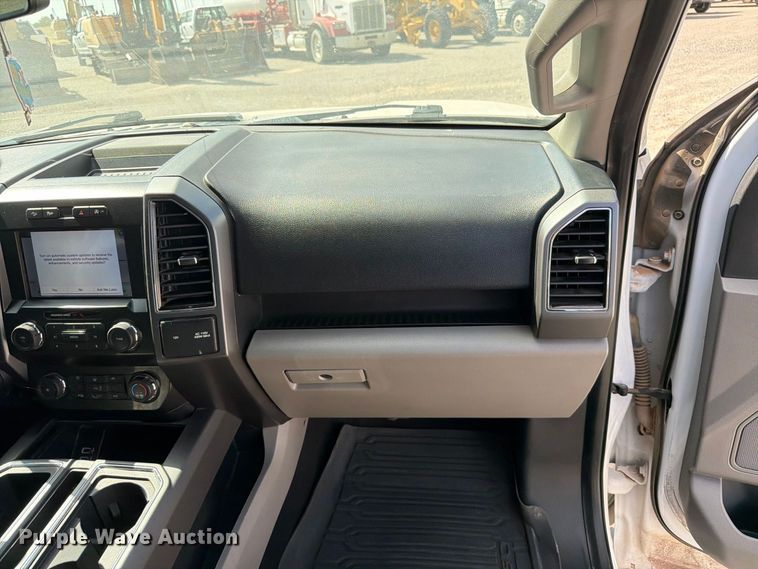 image for item EW8719 2019 Ford F150 Crew Cab pickup truck
