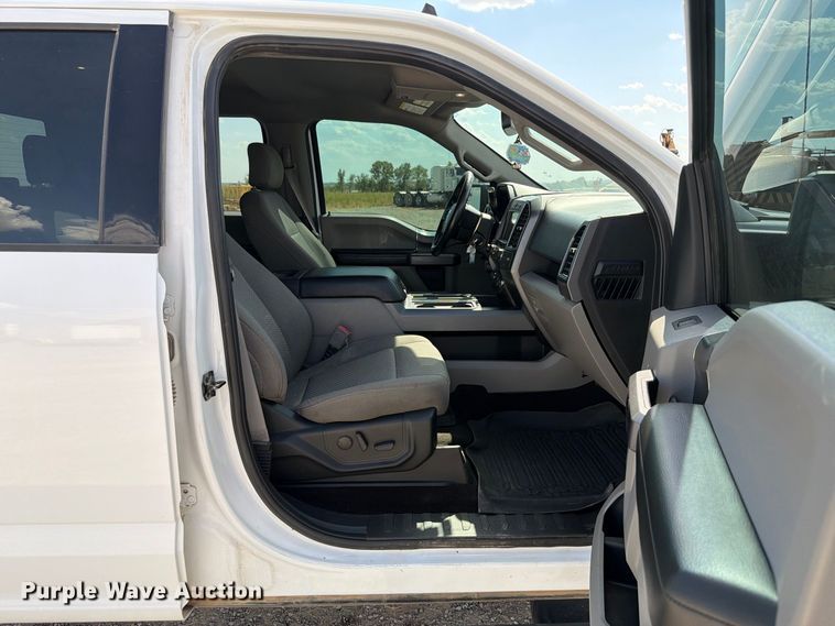 image for item EW8719 2019 Ford F150 Crew Cab pickup truck