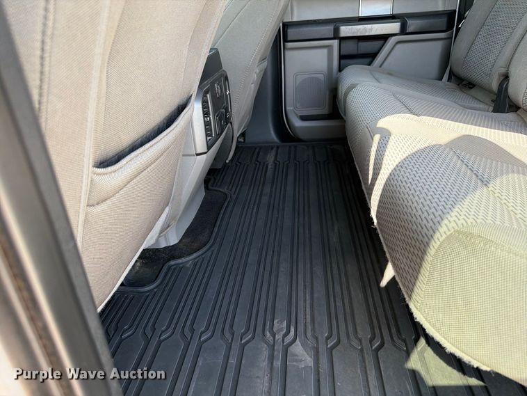 image for item EW8719 2019 Ford F150 Crew Cab pickup truck