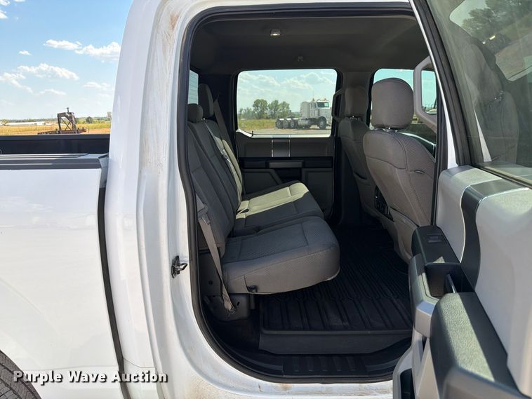 image for item EW8719 2019 Ford F150 Crew Cab pickup truck