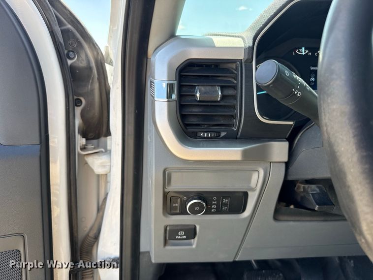 image for item EW8724 2021 Ford F150 Crew Cab pickup truck