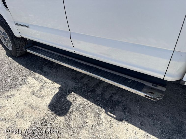 image for item EW8725 2021 Ford F250 Super Duty Crew Cab pickup truck