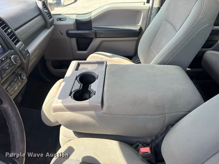 image for item EW8725 2021 Ford F250 Super Duty Crew Cab pickup truck