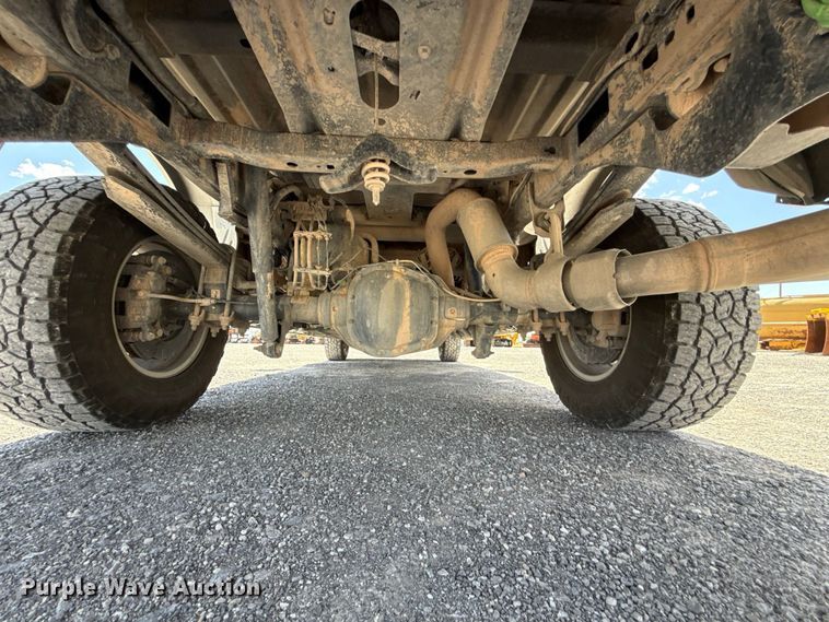image for item EW8725 2021 Ford F250 Super Duty Crew Cab pickup truck
