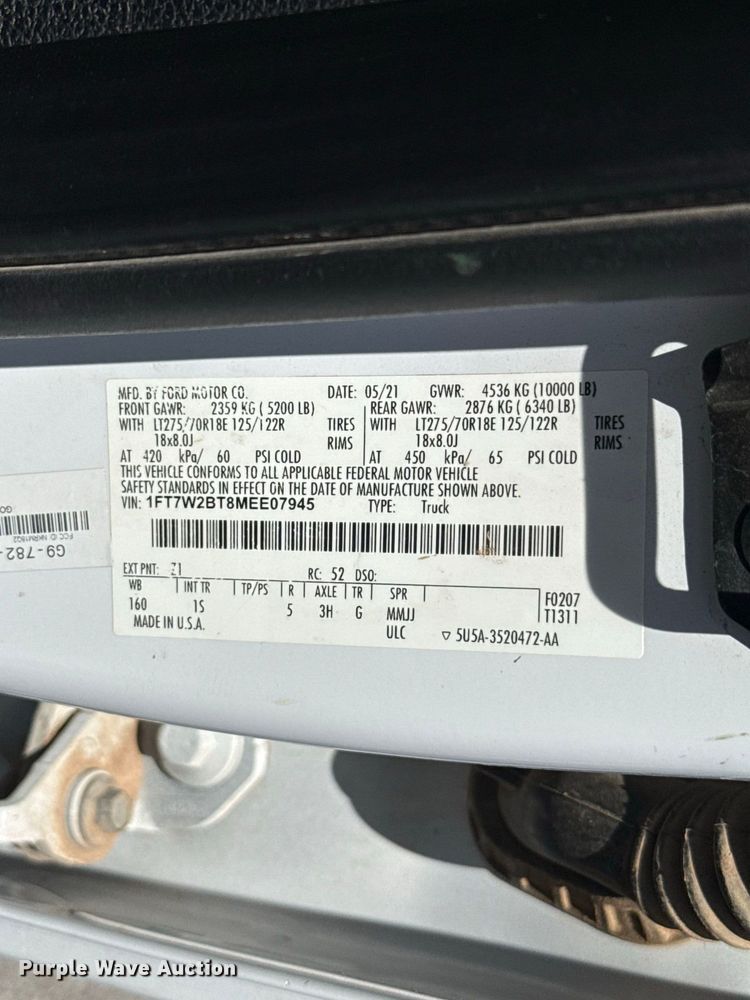 image for item EW8725 2021 Ford F250 Super Duty Crew Cab pickup truck