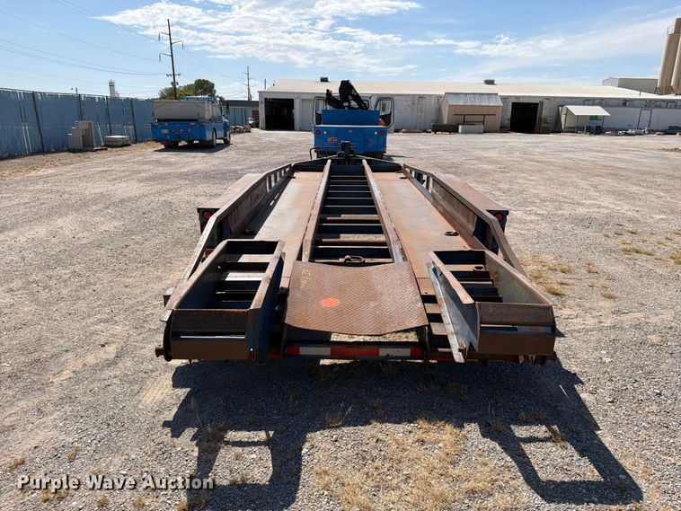 image for item EW8729 2005 Belshe equipment trailer