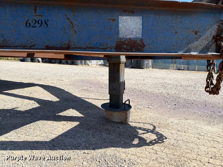 image for item EW8729 2005 Belshe equipment trailer