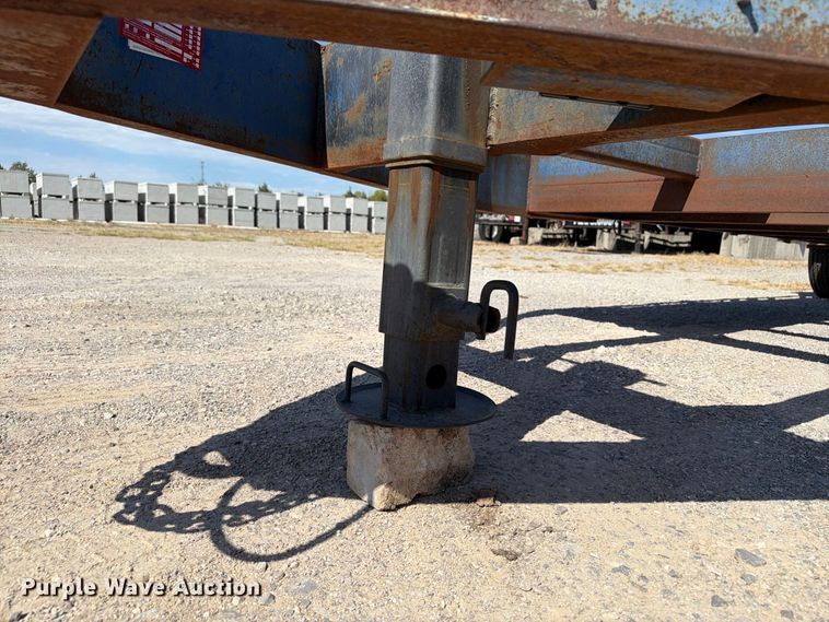 image for item EW8729 2005 Belshe equipment trailer