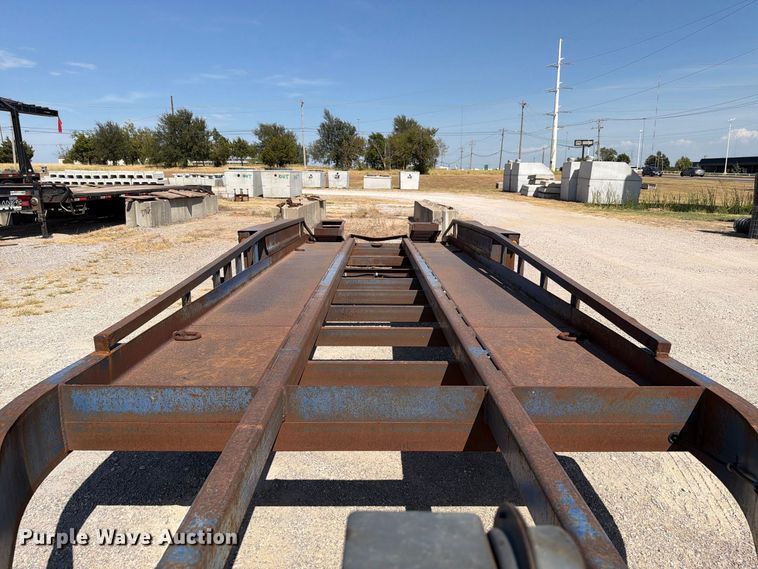 image for item EW8729 2005 Belshe equipment trailer