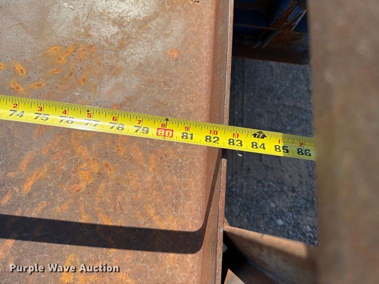 image for item EW8729 2005 Belshe equipment trailer