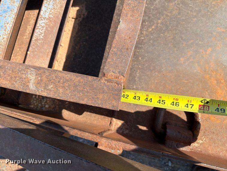 image for item EW8729 2005 Belshe equipment trailer