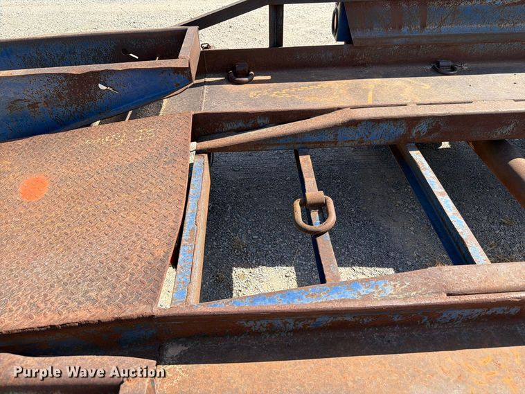 image for item EW8729 2005 Belshe equipment trailer