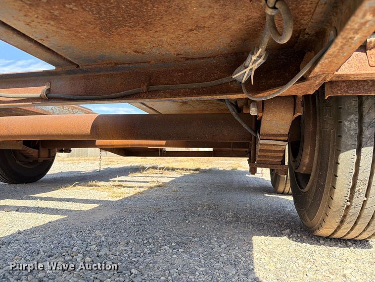 image for item EW8729 2005 Belshe equipment trailer