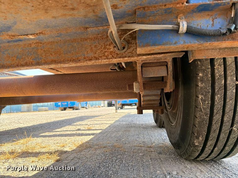 image for item EW8729 2005 Belshe equipment trailer