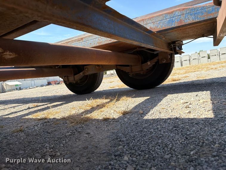 image for item EW8729 2005 Belshe equipment trailer