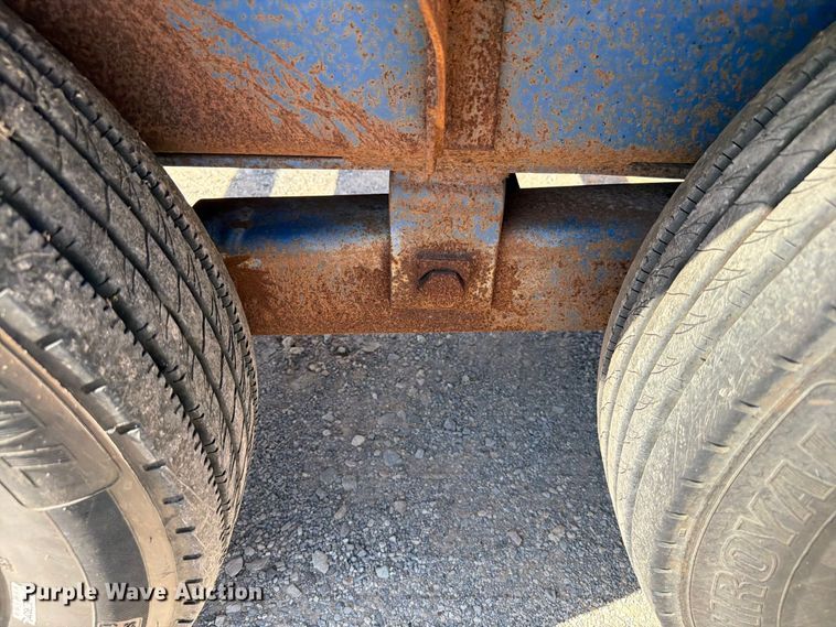 image for item EW8729 2005 Belshe equipment trailer