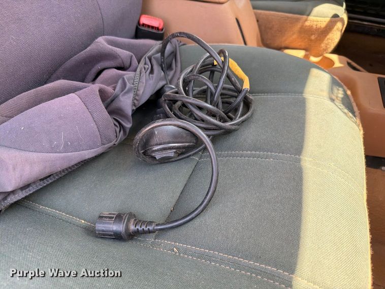 image for item EW8747 1998 Jeep Wrangler SUV