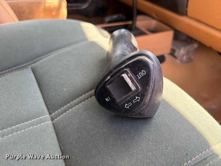 image for item EW8747 1998 Jeep Wrangler SUV