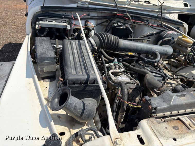 image for item EW8747 1998 Jeep Wrangler SUV