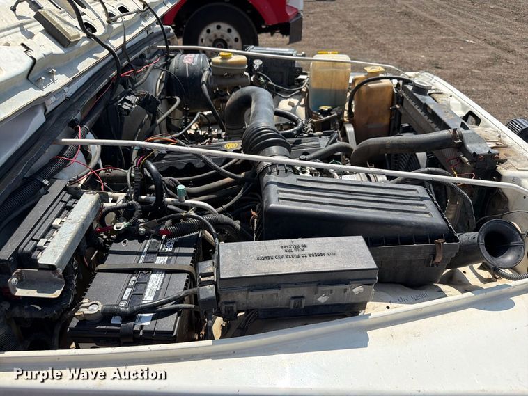image for item EW8747 1998 Jeep Wrangler SUV