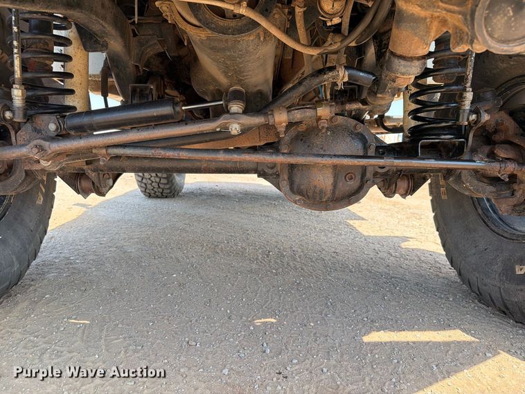 image for item EW8747 1998 Jeep Wrangler SUV