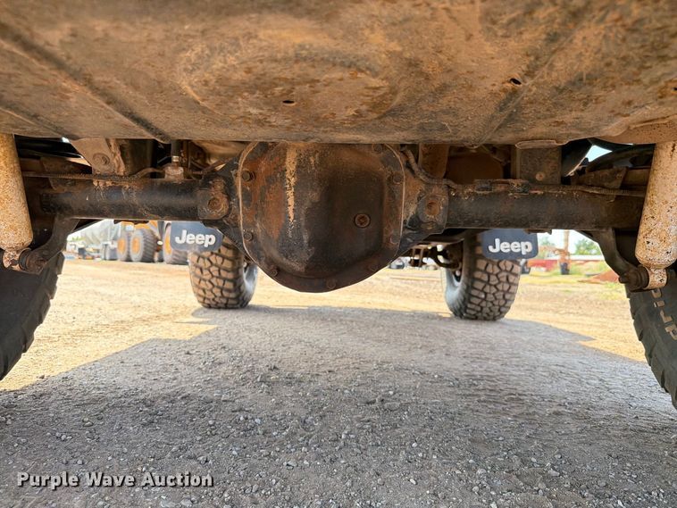 image for item EW8747 1998 Jeep Wrangler SUV