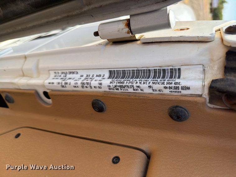image for item EW8747 1998 Jeep Wrangler SUV