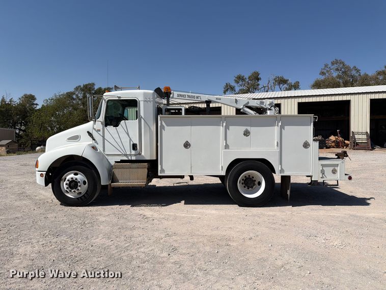image for item EW8811 2003 Kenworth T300 utility / service truck