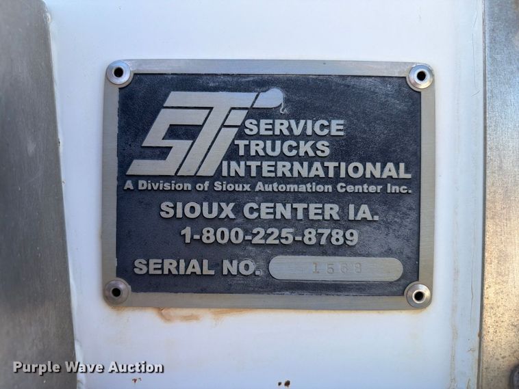 image for item EW8811 2003 Kenworth T300 utility / service truck