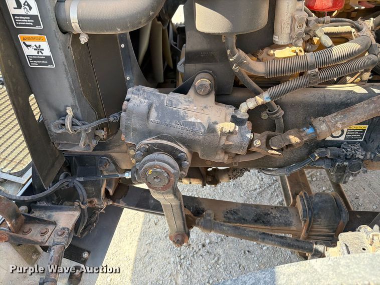 image for item EW8811 2003 Kenworth T300 utility / service truck