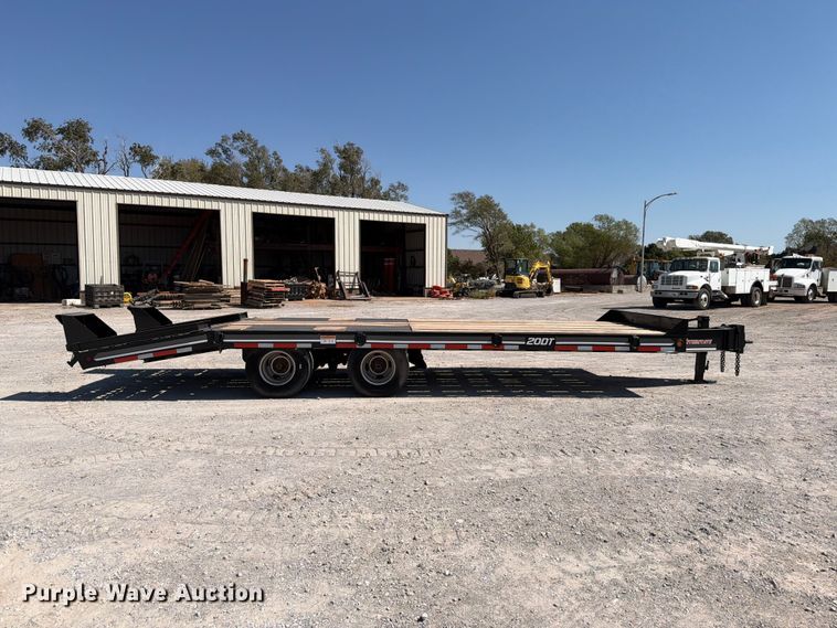 image for item EW8814 2009 Interstate 20DT equipment trailer