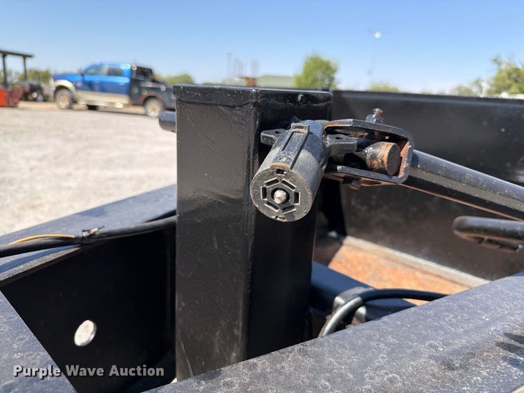image for item EW8814 2009 Interstate 20DT equipment trailer