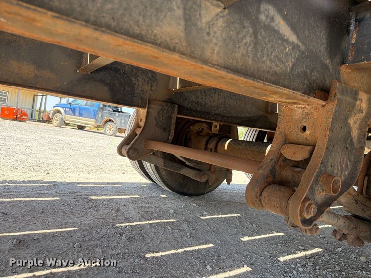 image for item EW8814 2009 Interstate 20DT equipment trailer