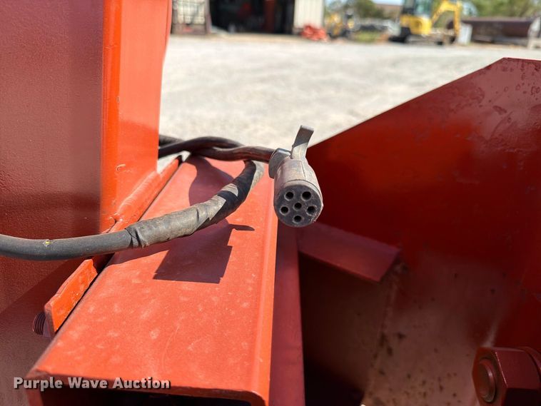 image for item EW8821 2001 Interstate equipment trailer
